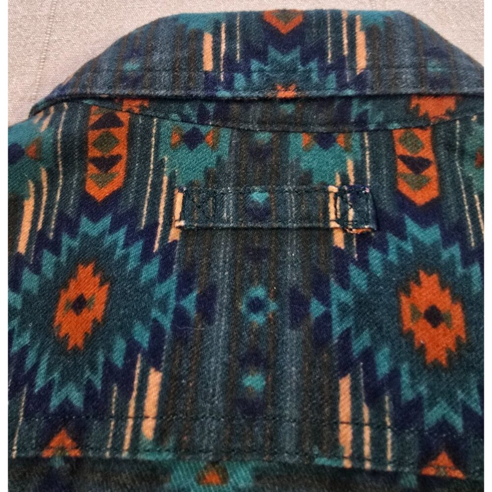 DULUTH TRADING Men’s Small Green Western Aztec Button Up Long Sleeve Shirt EUC - Picture 12 of 14